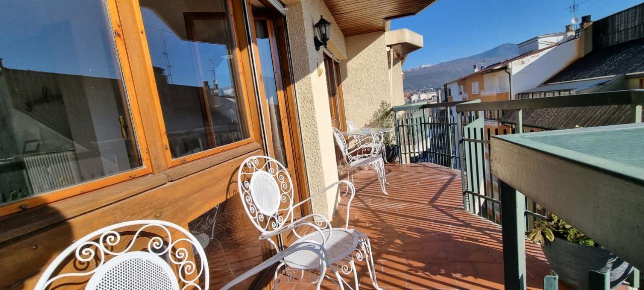 Flor De Nieve Apartment ฮากา ภายนอก รูปภาพ